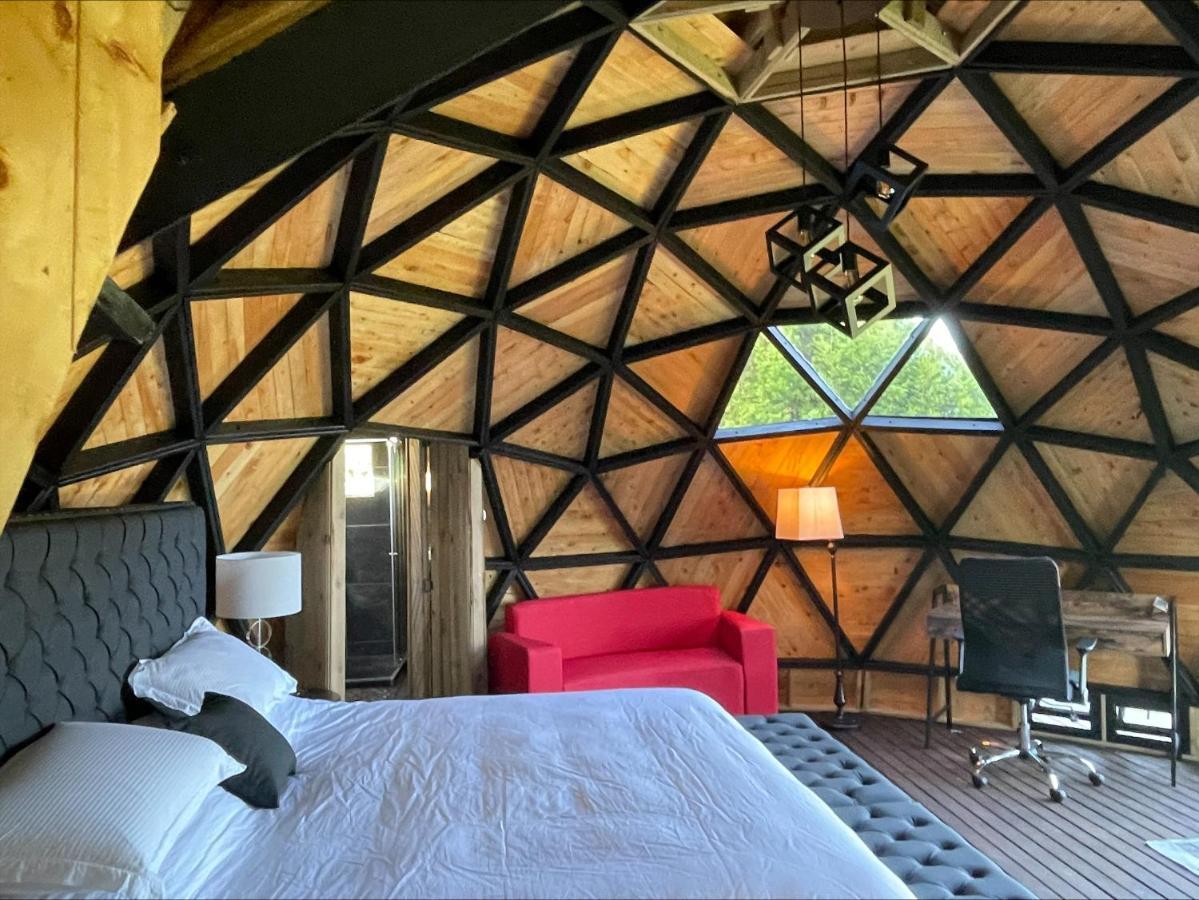 Entre-pinos Glamping Wifi Vista 360º Luxury tent Guarne