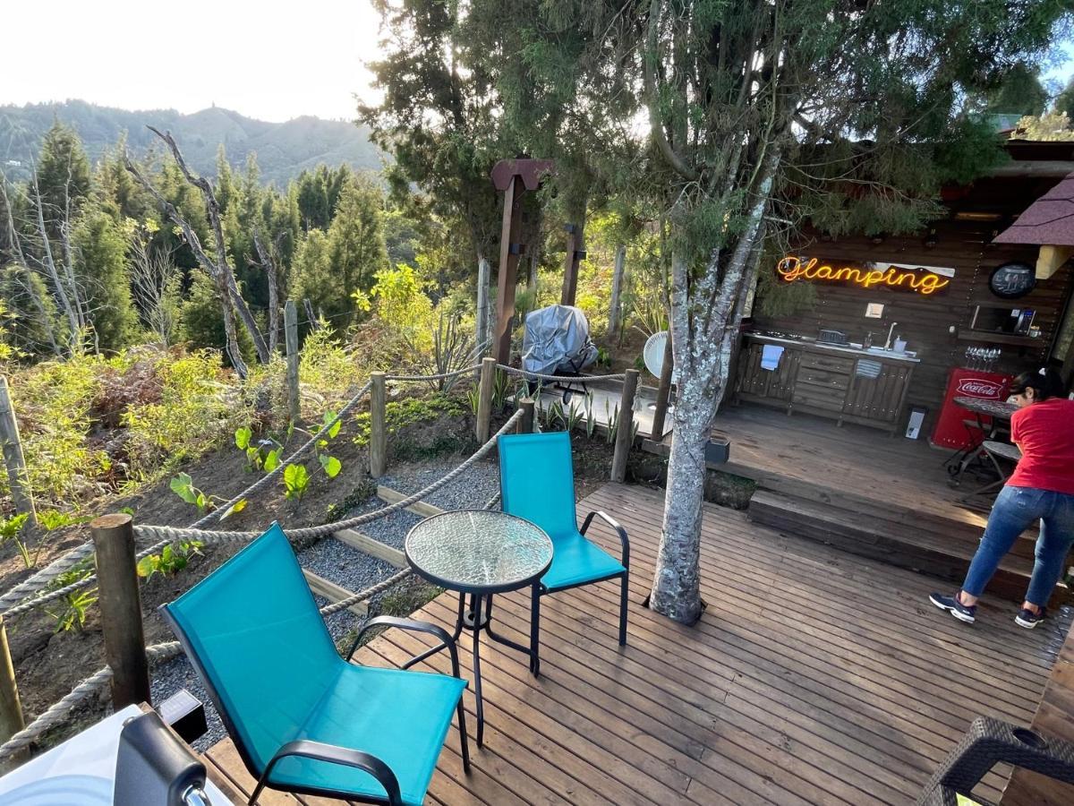 Luxury tent Entre-pinos Glamping Wifi Vista 360º